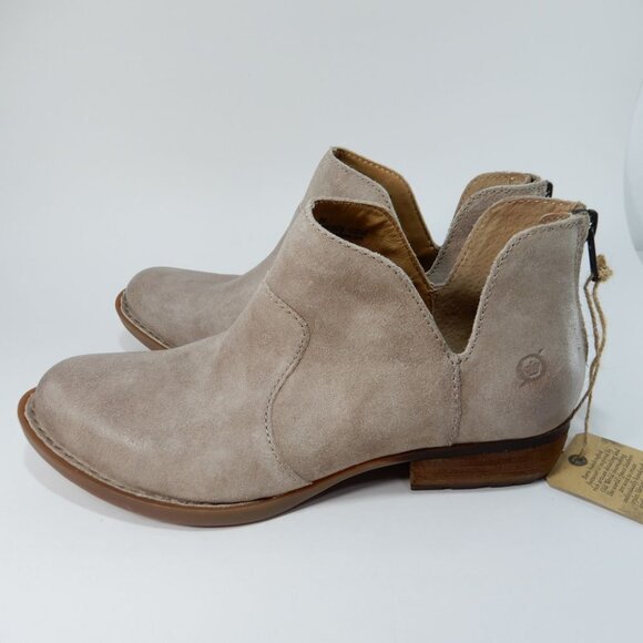 BORN Kerri Ankle Flat Bootie Boots Size 8 Grey Leather Western Comfort NEW - Picture 1 of 10